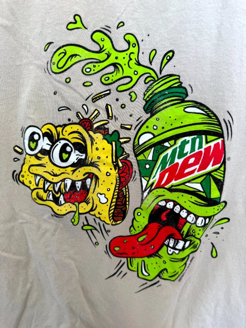 Official Mountain Dew & Taco Graphic T-Shirt Tan Sand Beige Men's Medium M